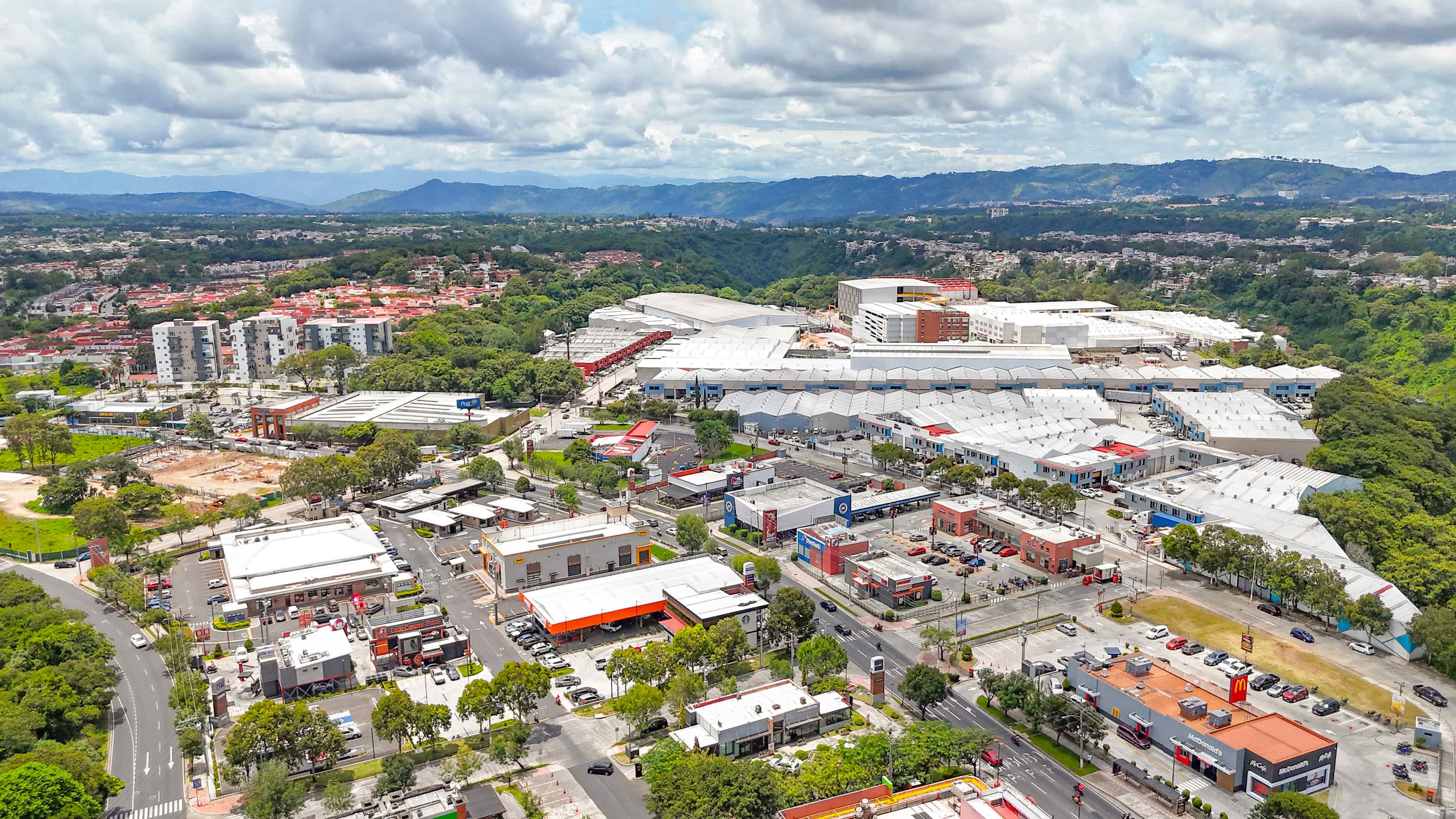 Oficinas en Venta nivel 9 - El Naranjo — foto 1