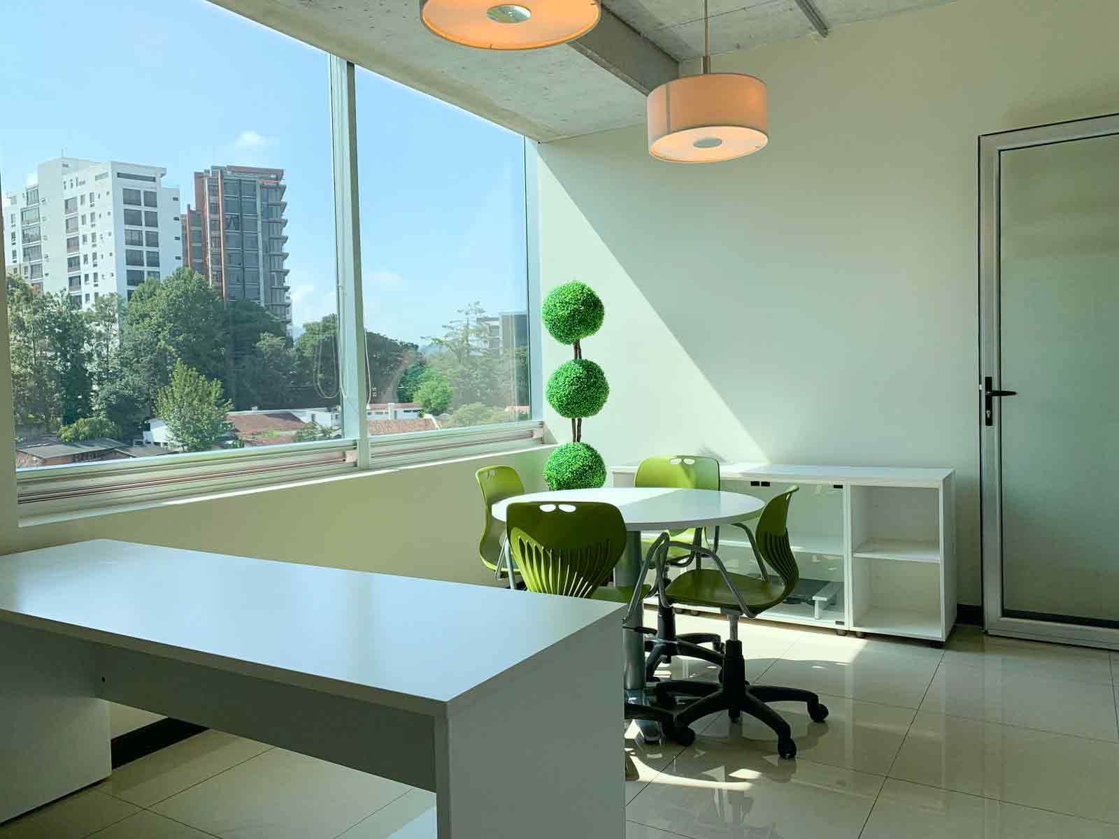 Oficina en Renta - Zona 15 — foto 1